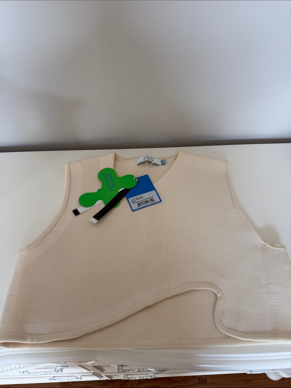PH5 Cream Sleeveless V-Neck Knit Top